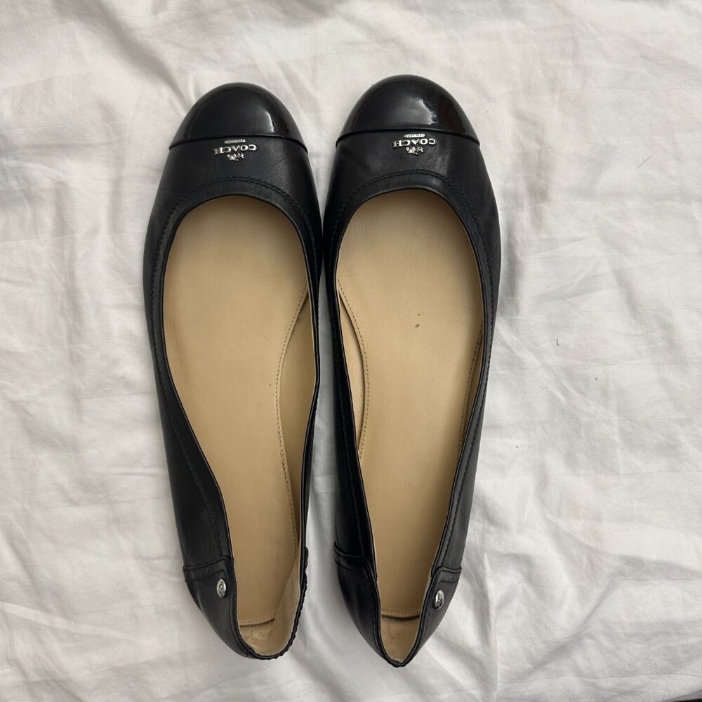 Coach Chelsea flats